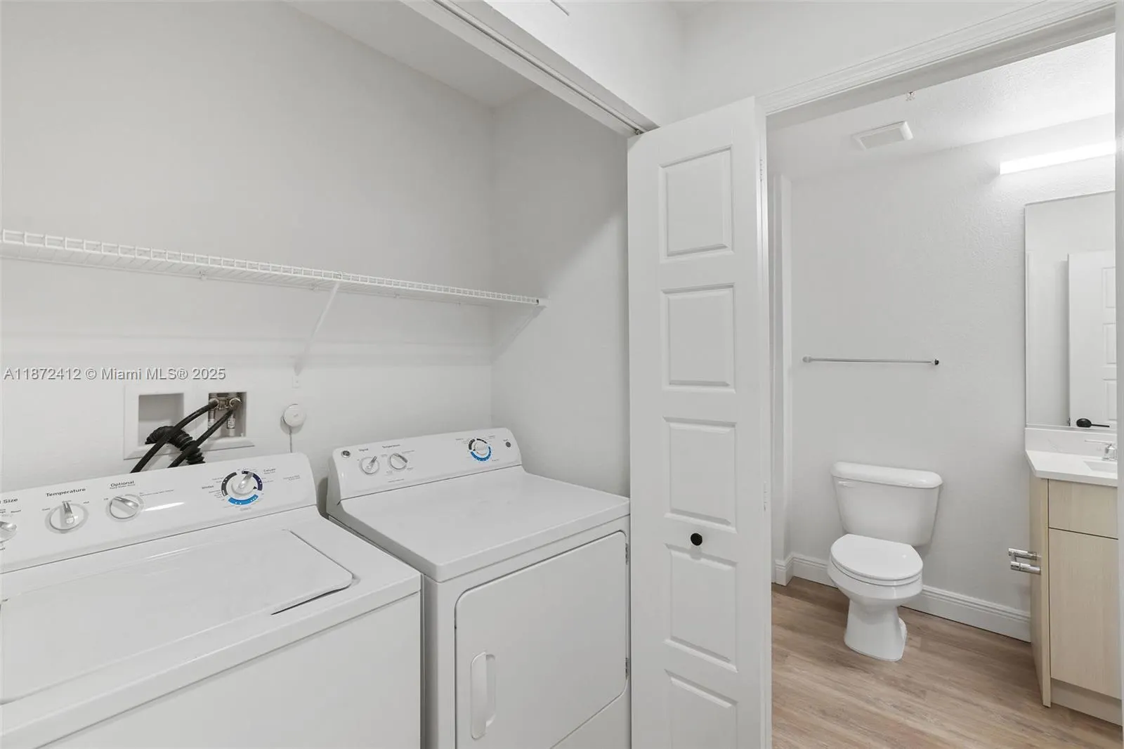 10170 SW 7th St, #40-208