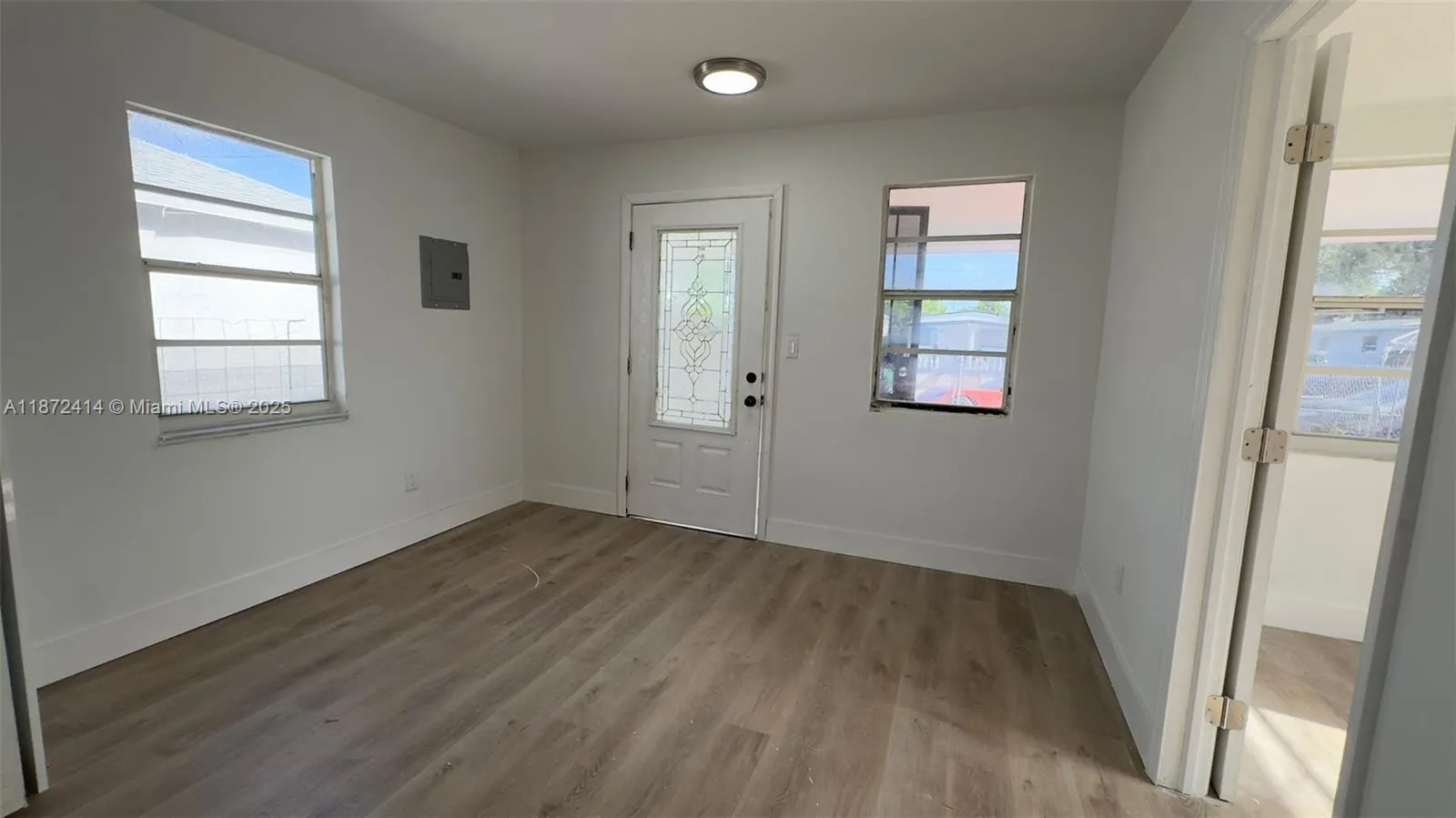1669 NW 70th St
