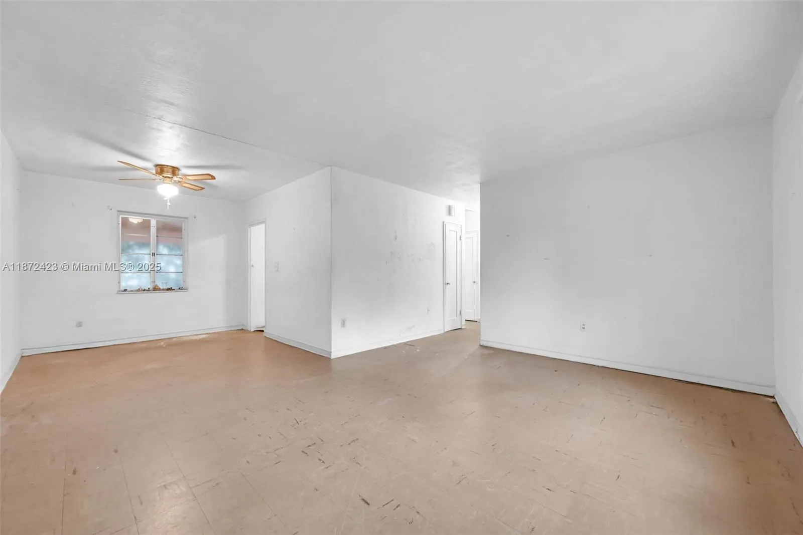1351 SW 74th Ave