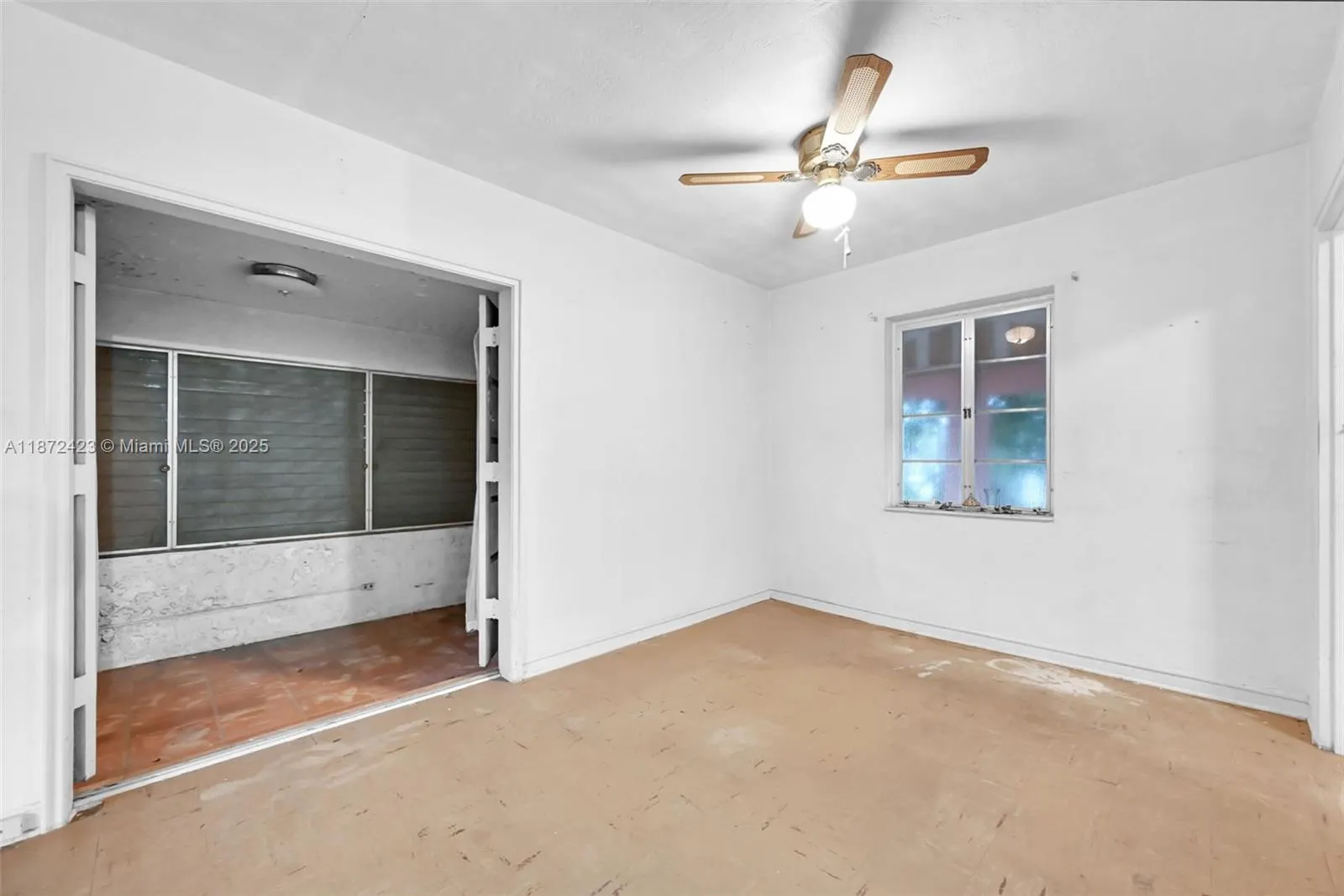 1351 SW 74th Ave
