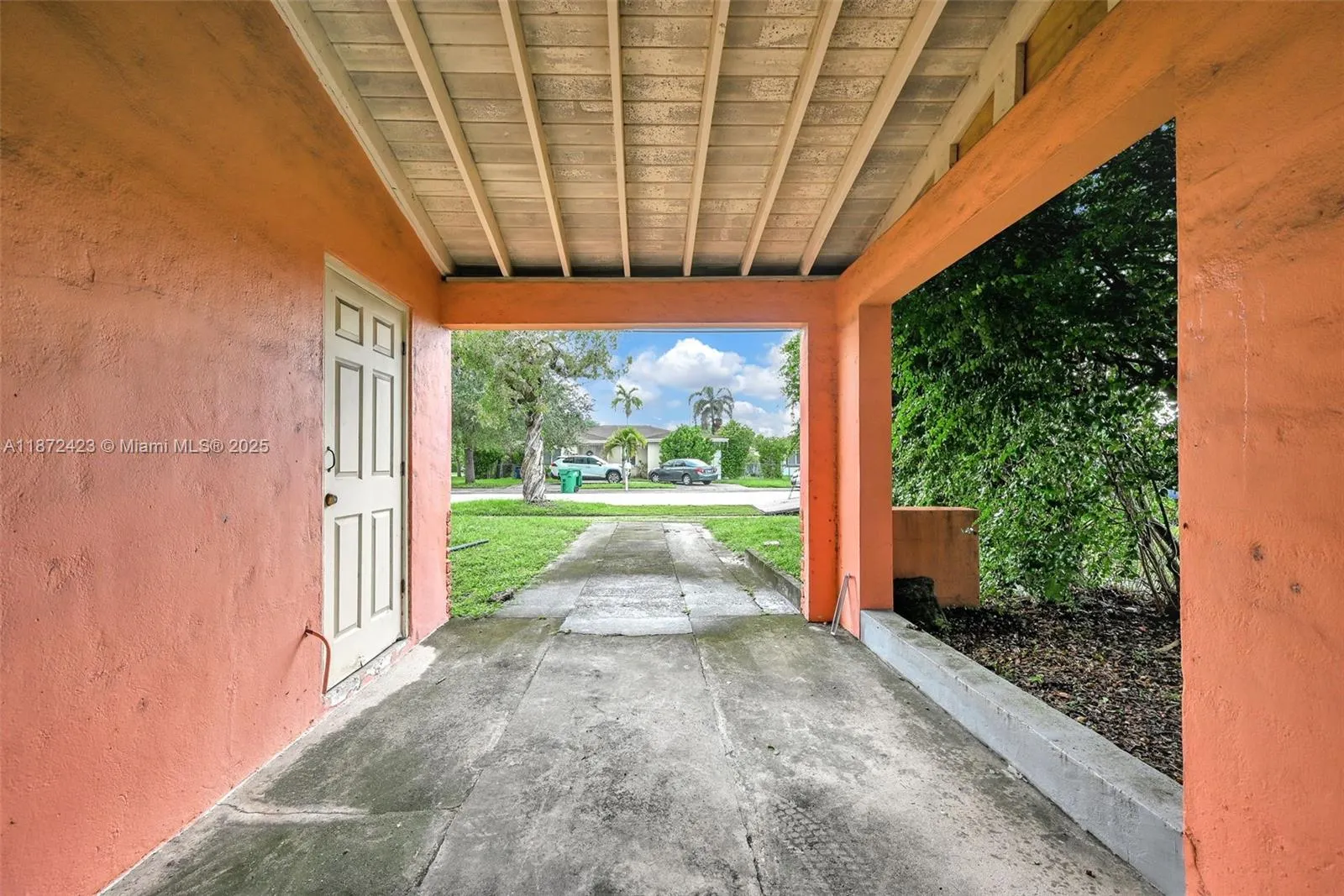 1351 SW 74th Ave