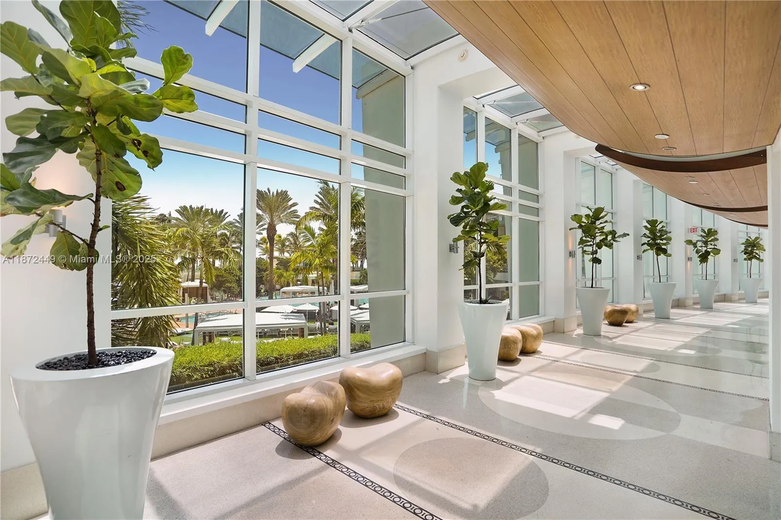 4401 Collins Ave, #2712