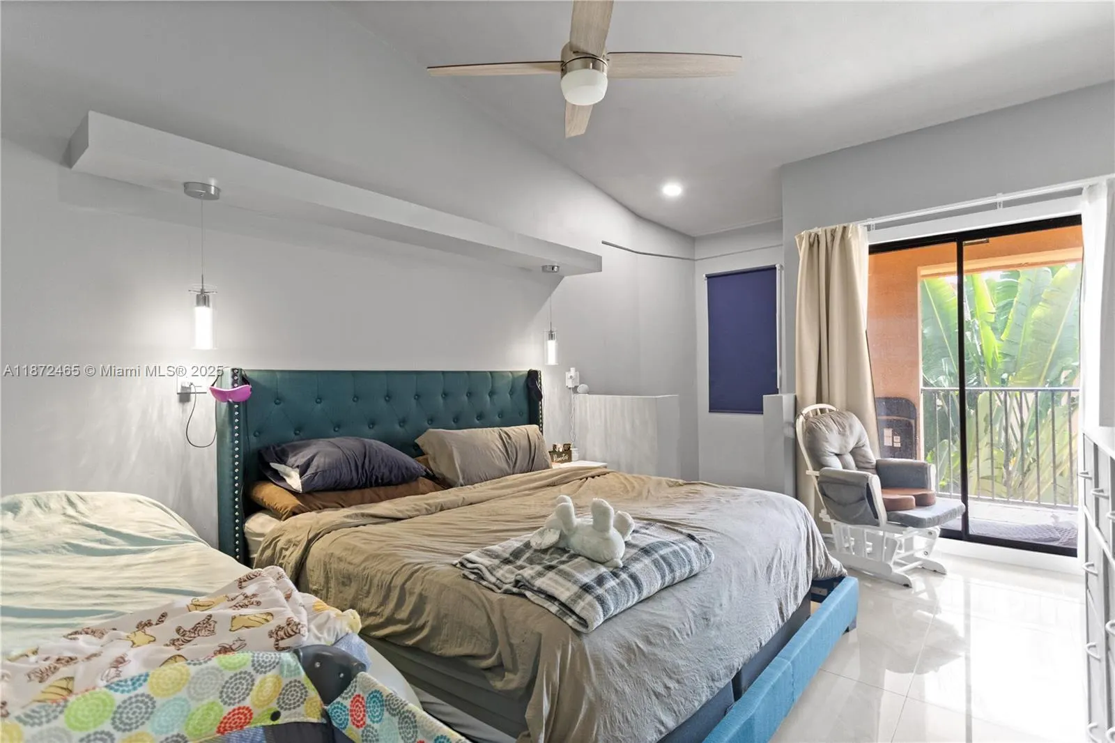 949 SW 113th Ter