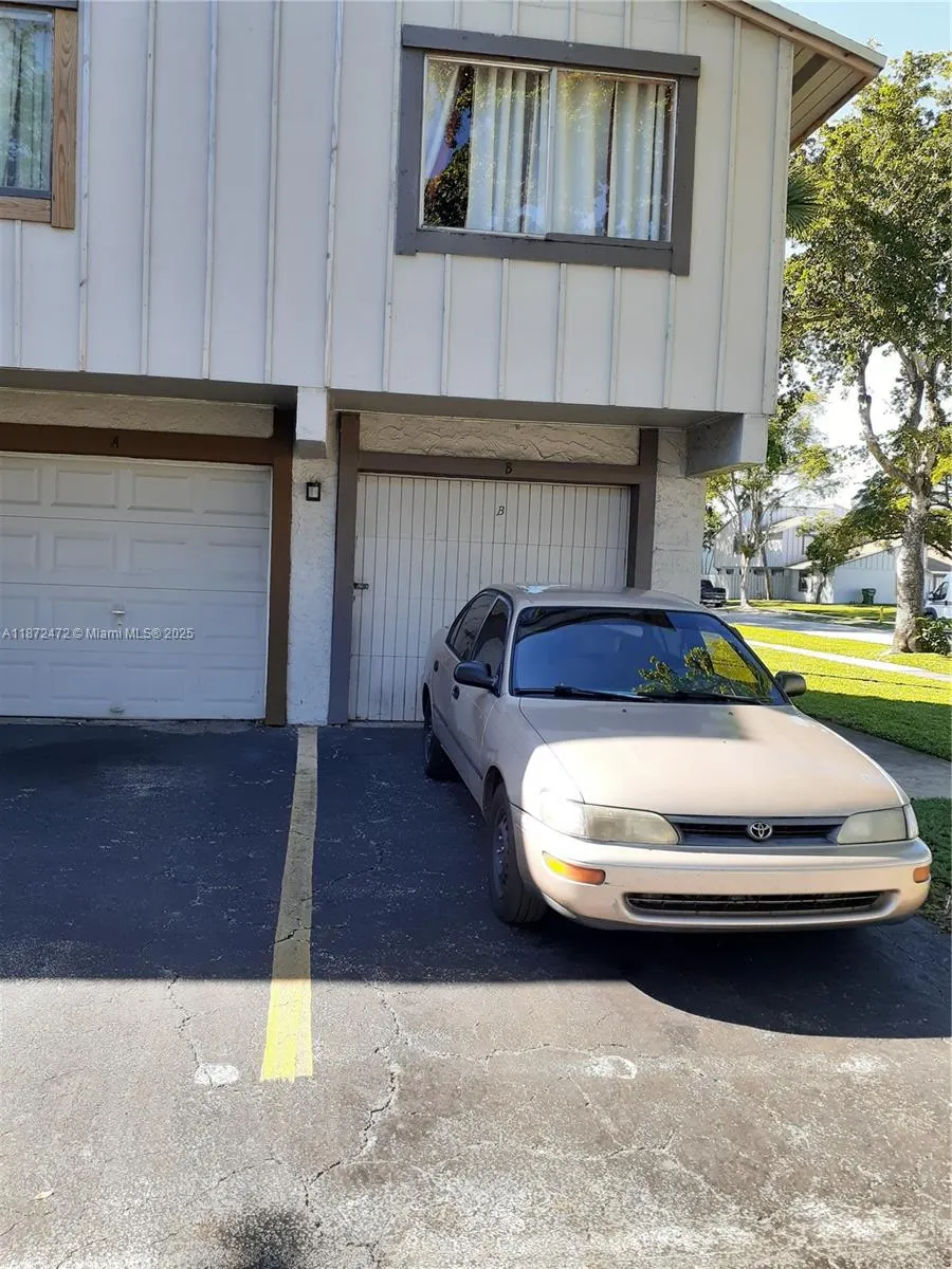 5842 NW 21st St, #42-B