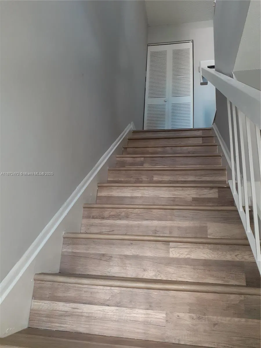 5842 NW 21st St, #42-B