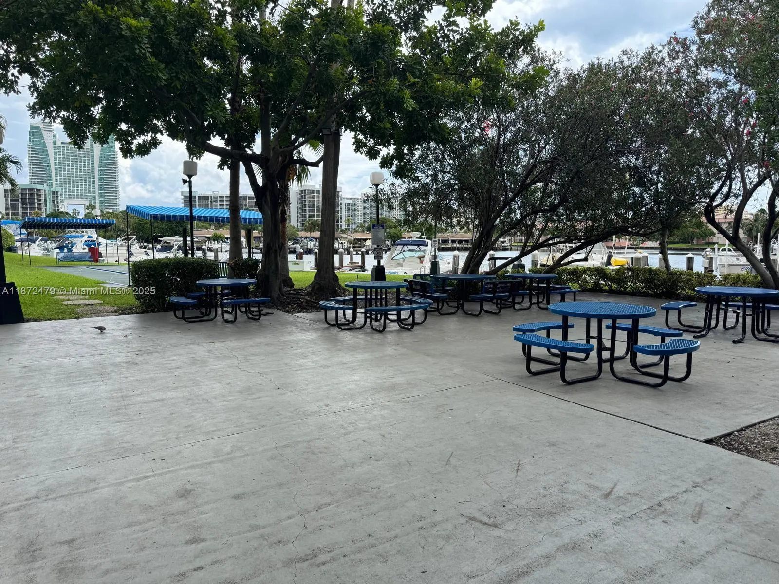 500 Three Islands Blvd, #223