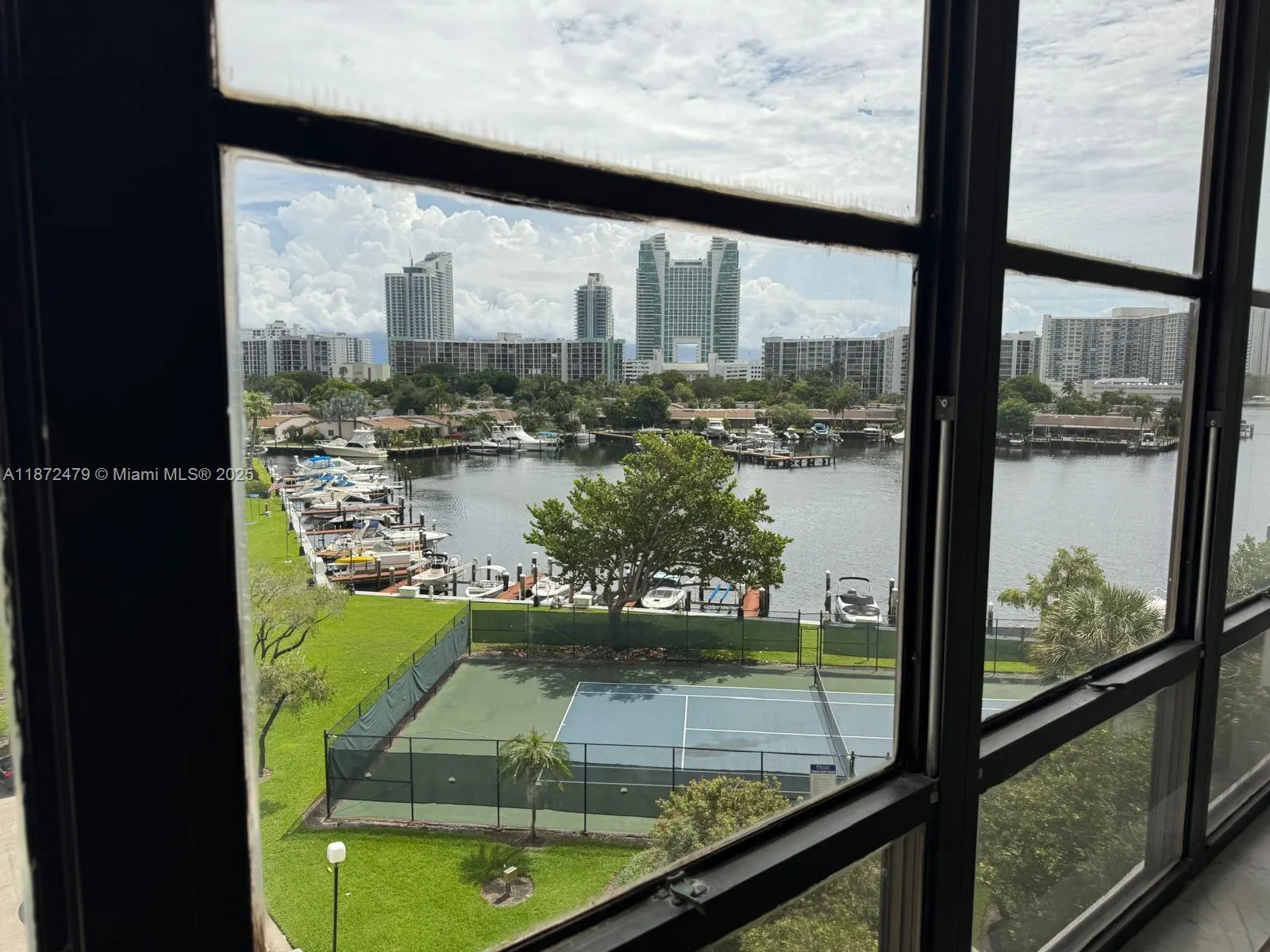 500 Three Islands Blvd, #223