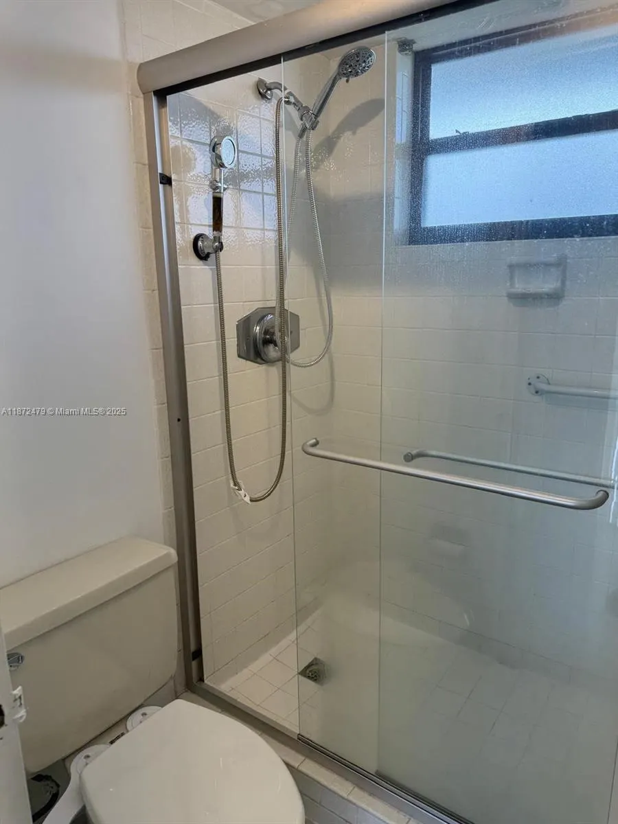 500 Three Islands Blvd, #223