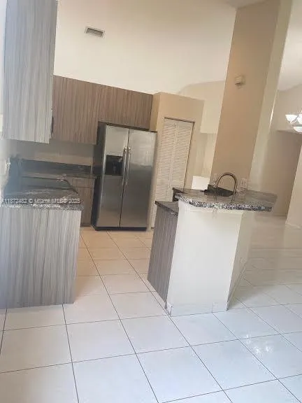 942 Briar Ridge Rd