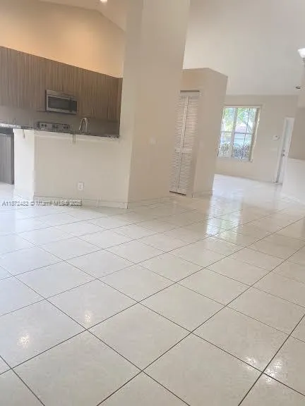 942 Briar Ridge Rd