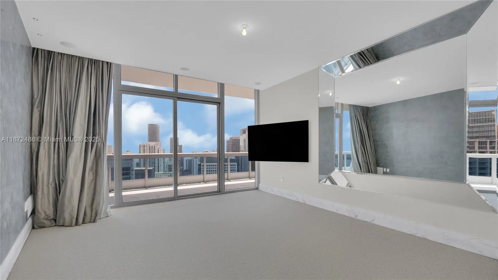 200 Biscayne Boulevard Way, #5402