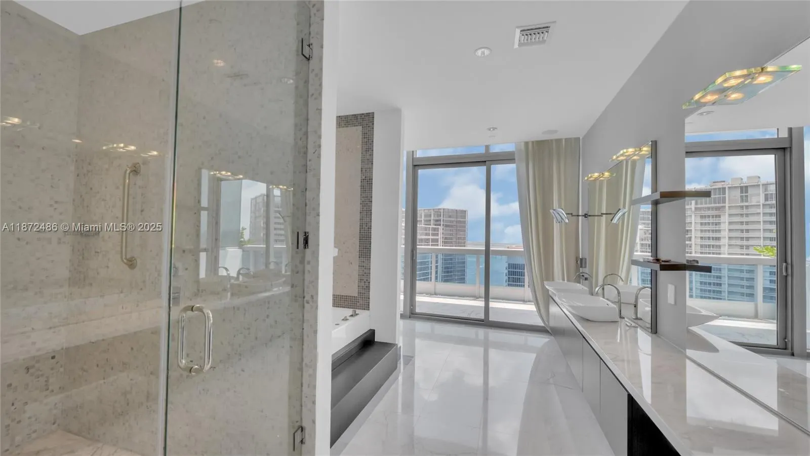 200 Biscayne Boulevard Way, #5402