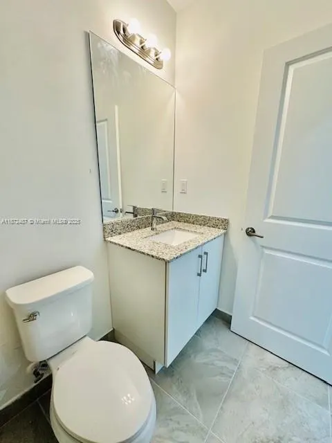 3300 SW 80th Ave, #2