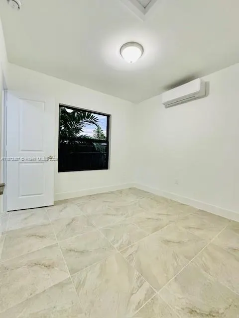 3300 SW 80th Ave, #2