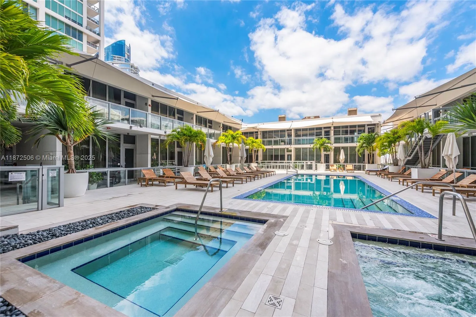 1100 Biscayne Blvd, #LPH6105