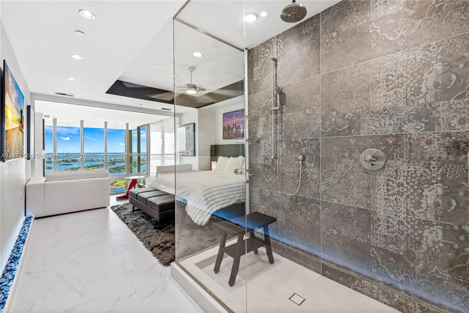 1100 Biscayne Blvd, #LPH6105