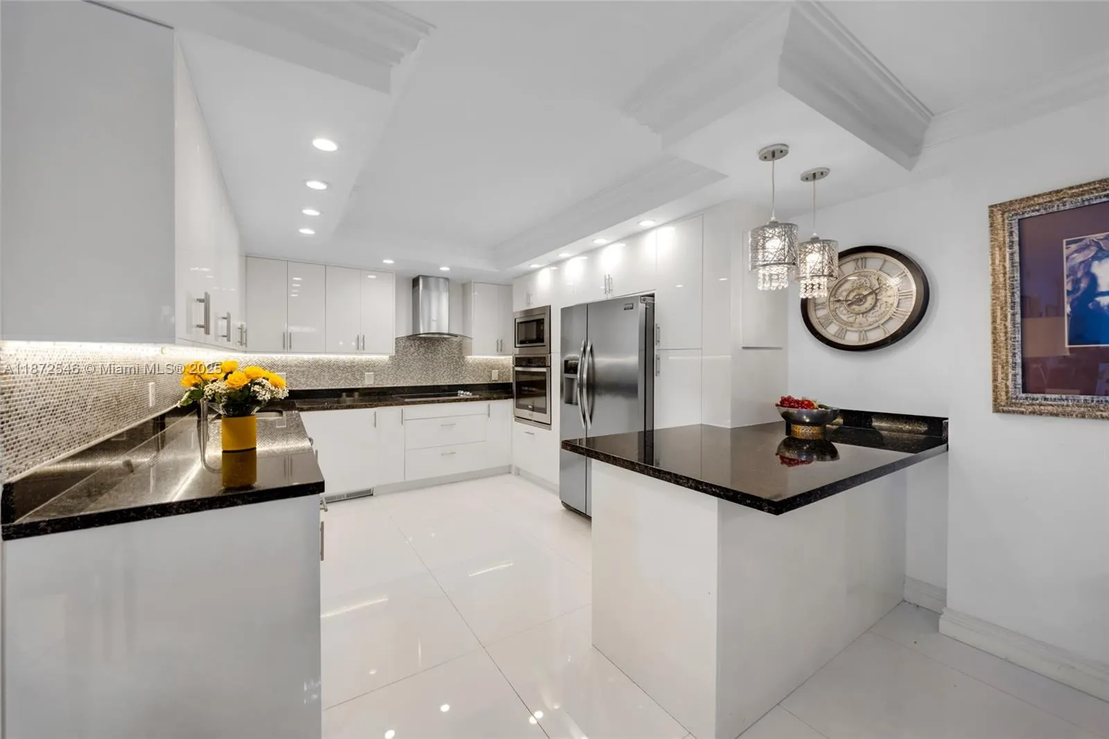 9801 Collins Ave, #5Q
