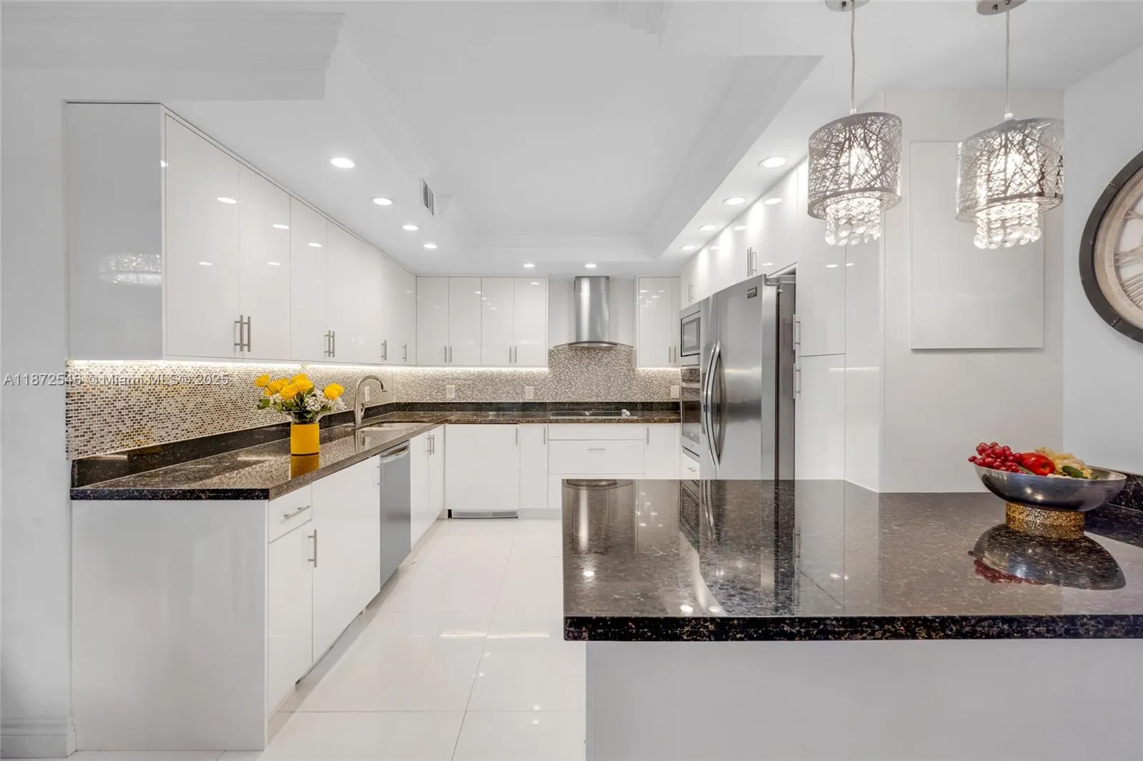 9801 Collins Ave, #5Q