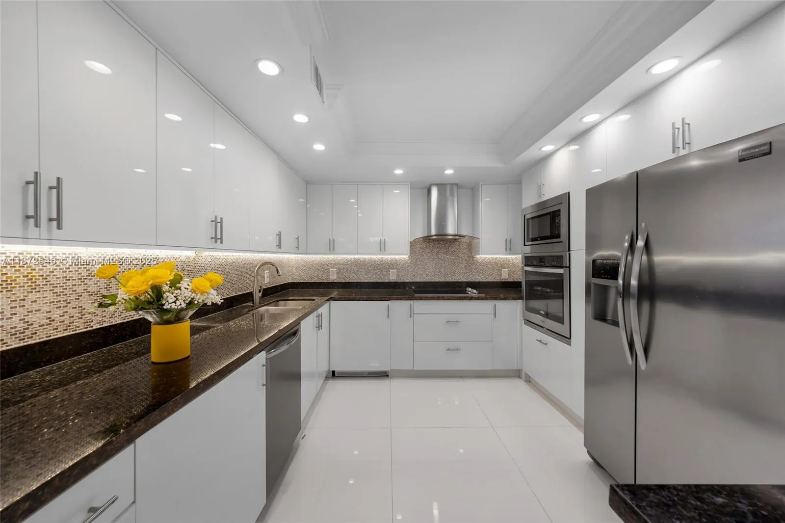 9801 Collins Ave, #5Q