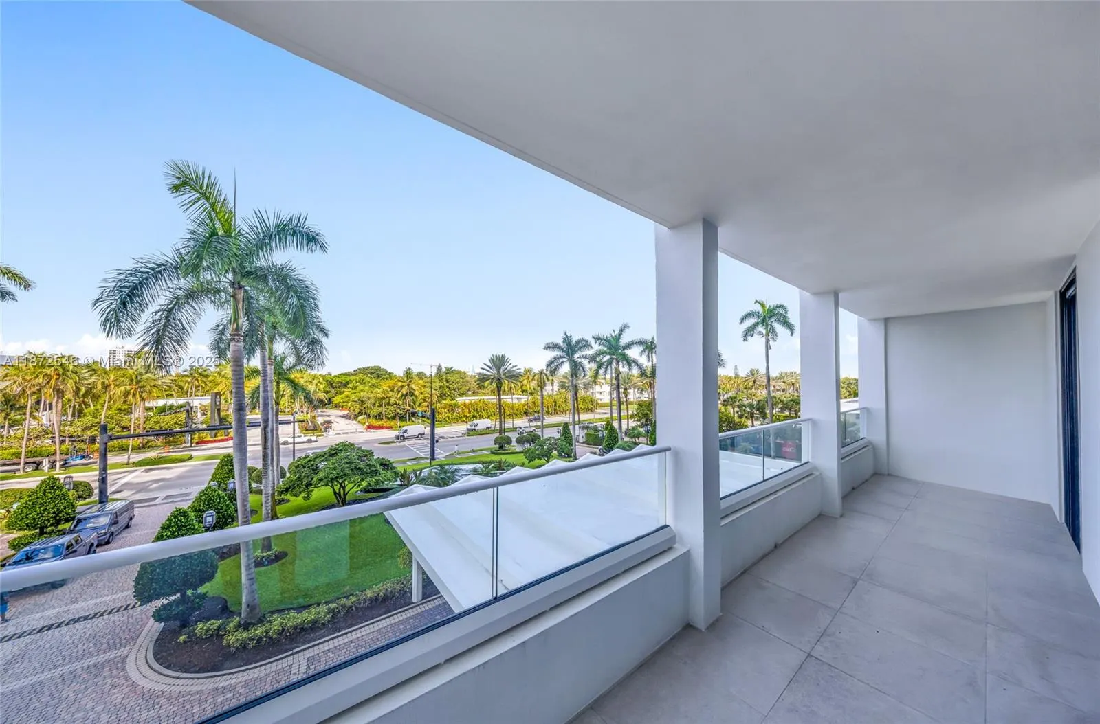 9801 Collins Ave, #5Q
