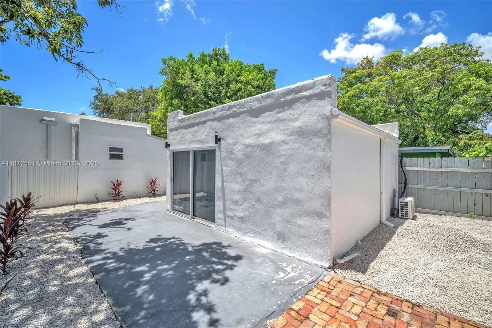 421 NW 59th St