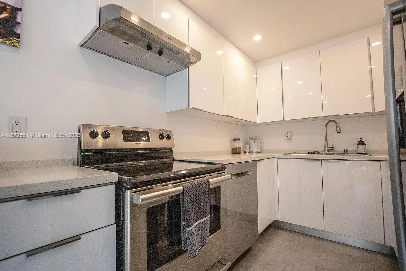 421 NW 59th St