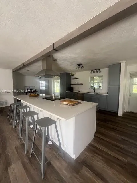 355 Highland Shores Dr