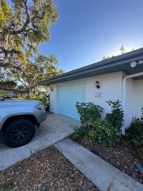 355 Highland Shores Dr