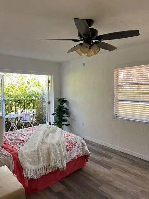 355 Highland Shores Dr