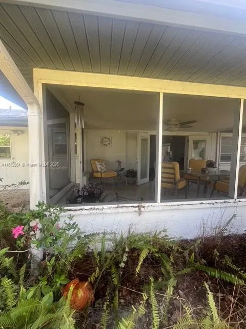 355 Highland Shores Dr