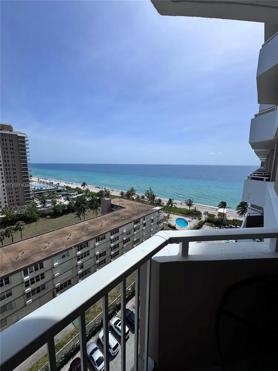 1950 S Ocean Dr, #11D
