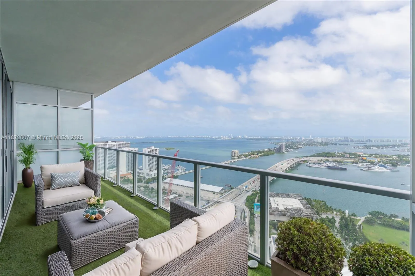 1100 Biscayne Blvd, #4502