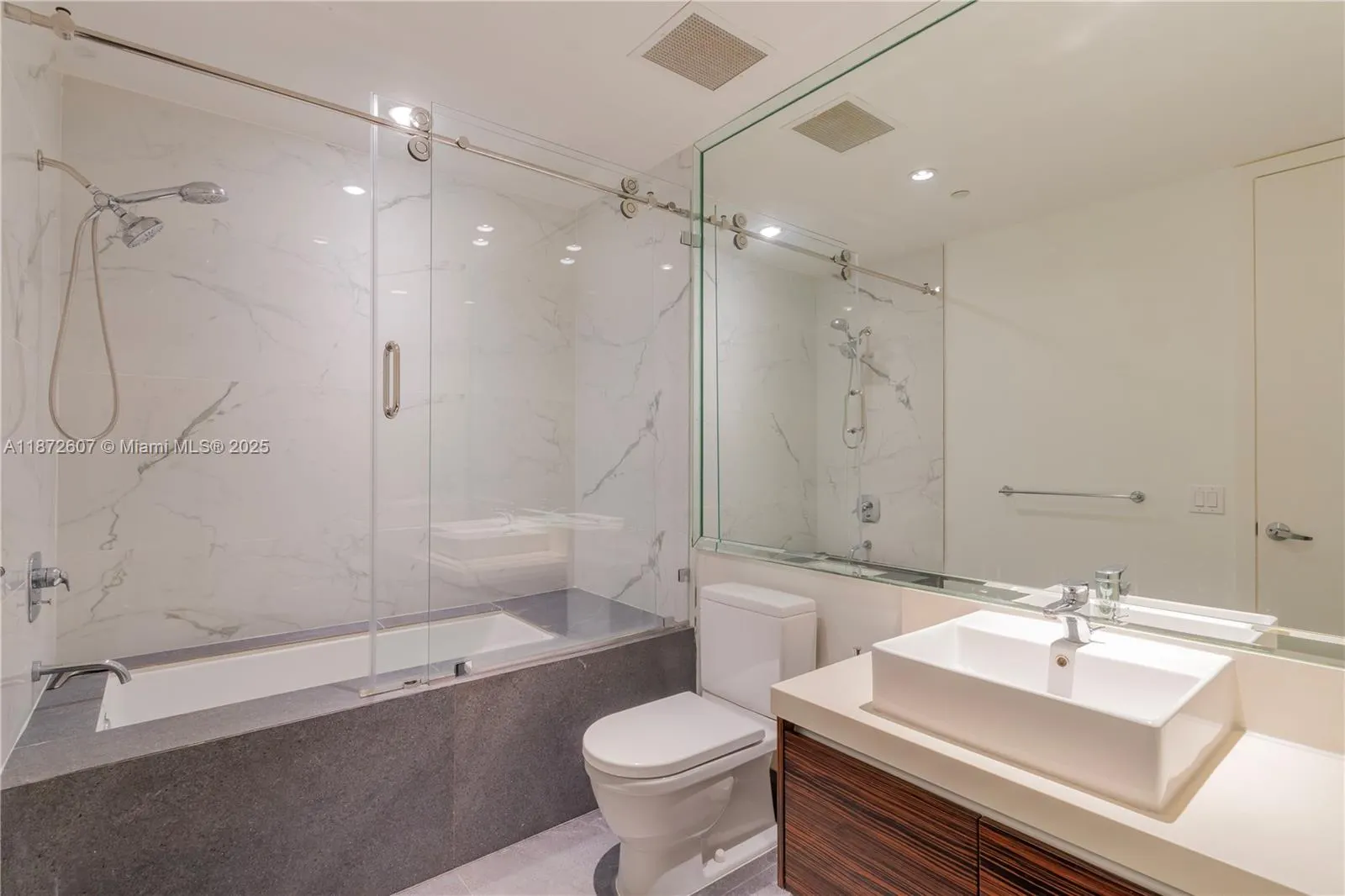 1100 Biscayne Blvd, #4502