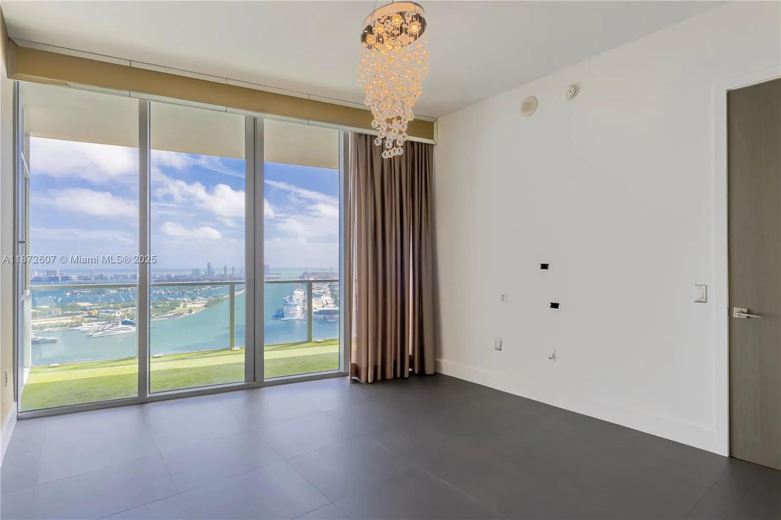 1100 Biscayne Blvd, #4502