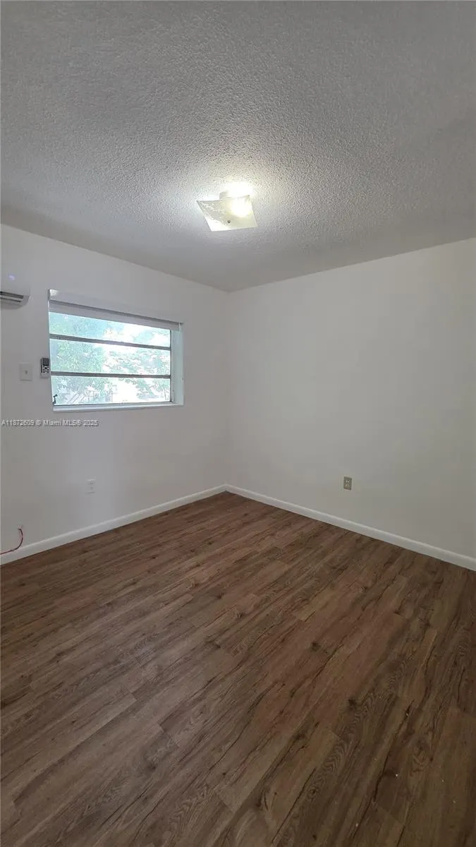 641 NW 2nd St, #6