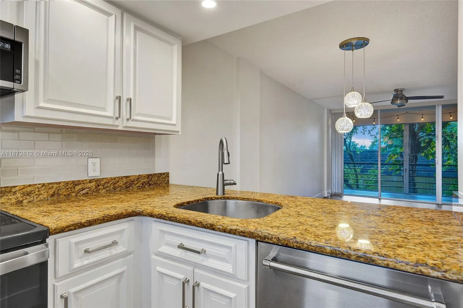 119 Royal Park Dr, #3B