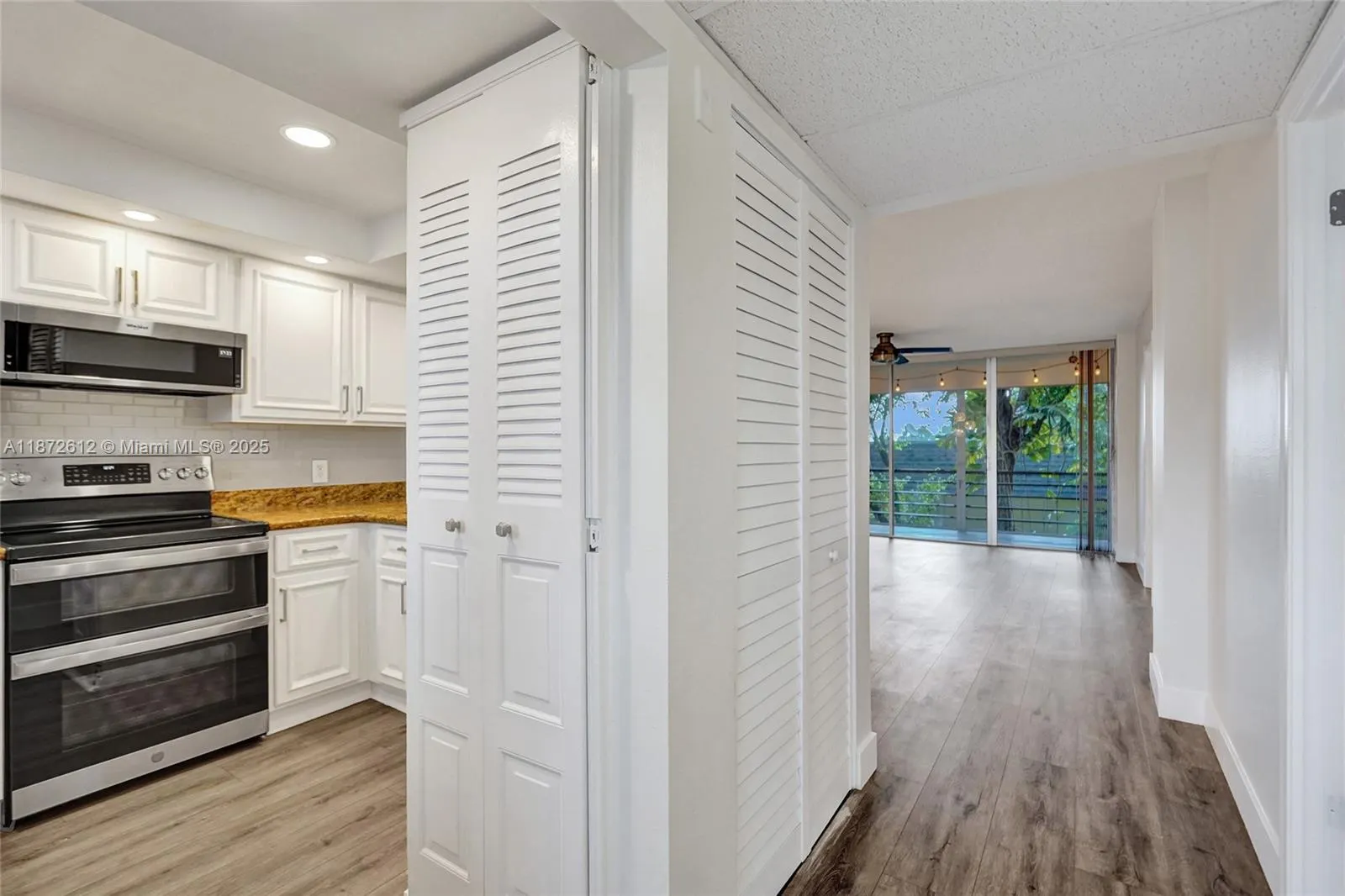 119 Royal Park Dr, #3B