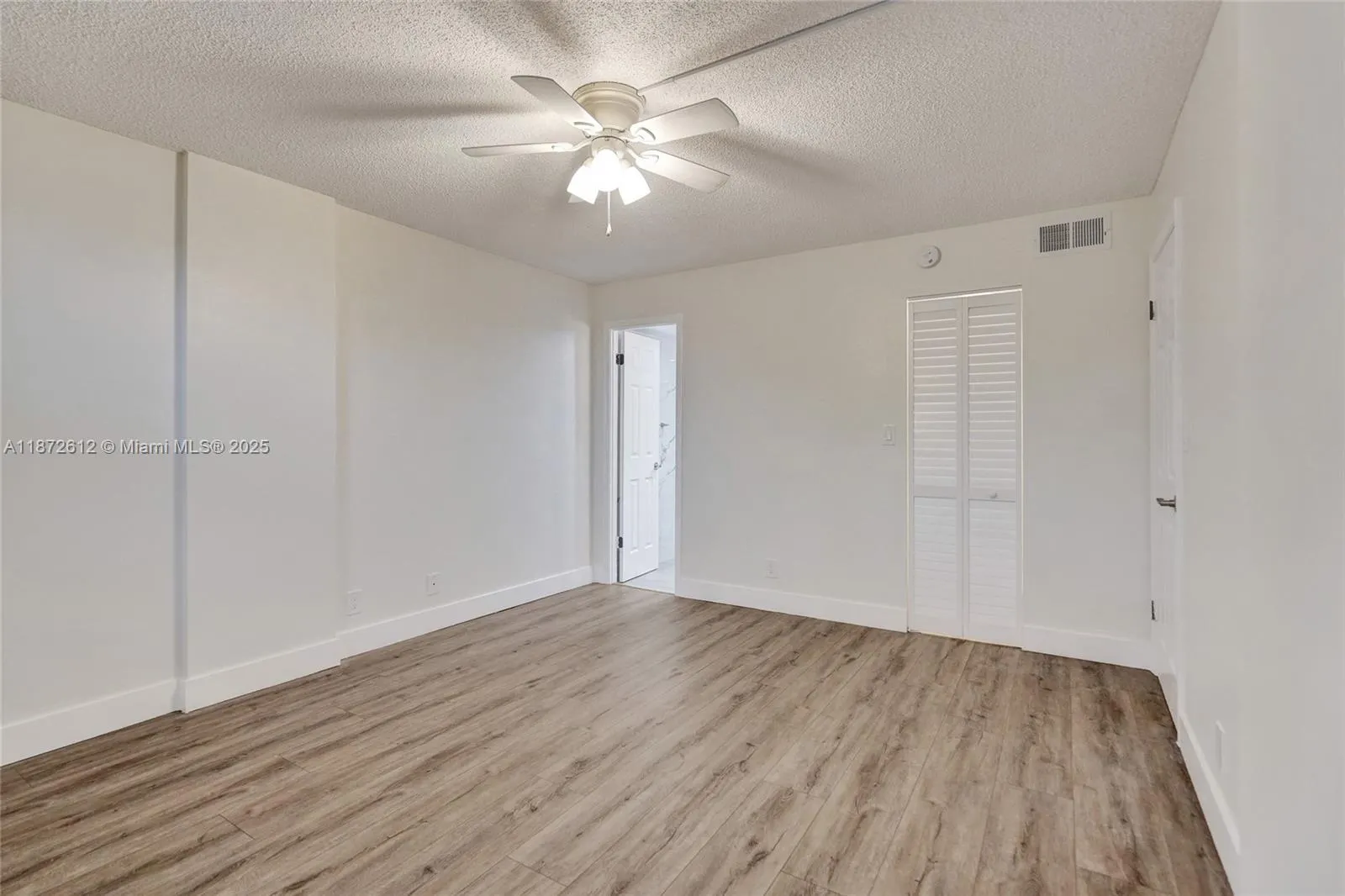 119 Royal Park Dr, #3B