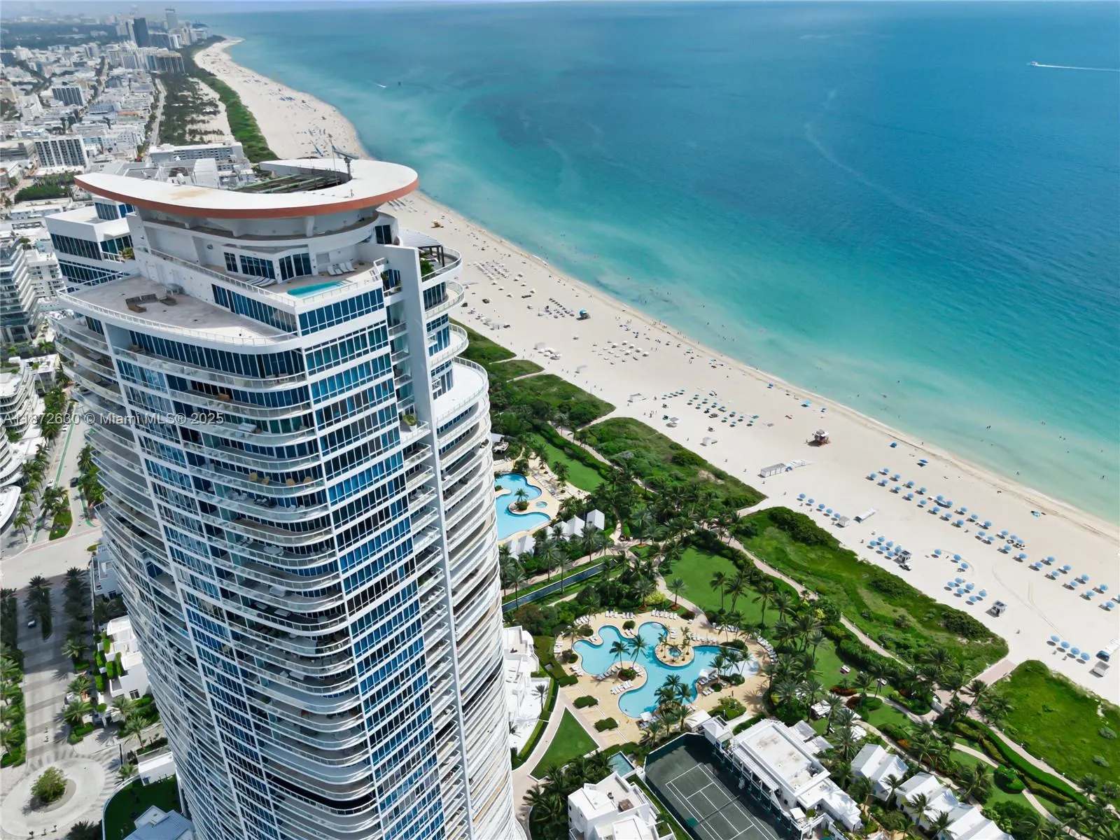 100 S Pointe Dr, #1102/03