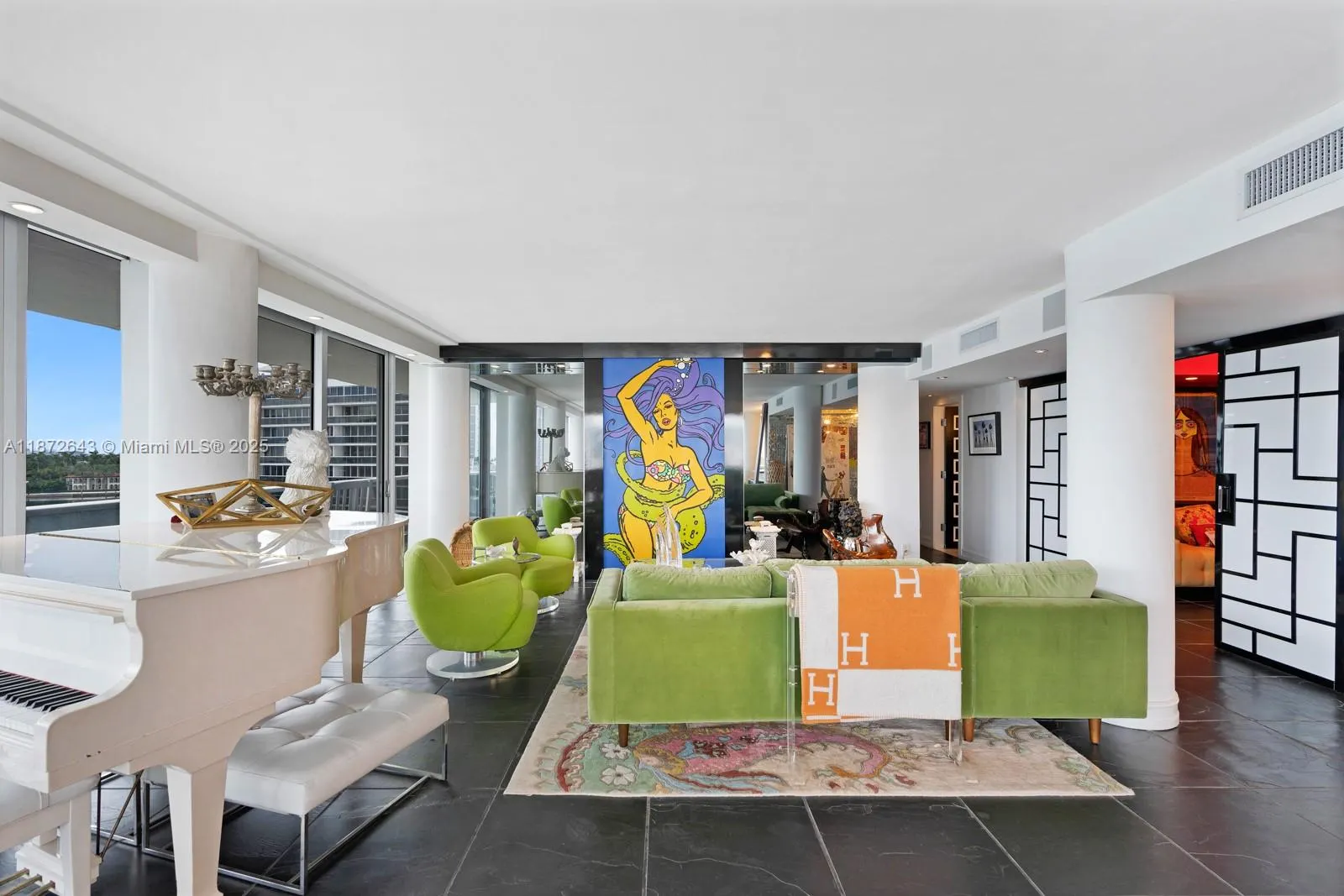 900 Bay Dr, #702/704