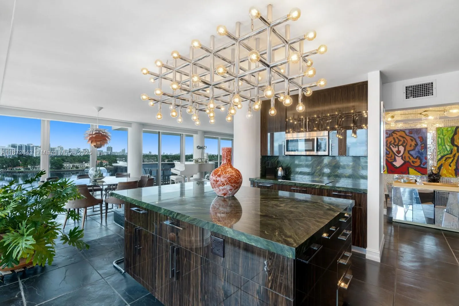 900 Bay Dr, #702/704