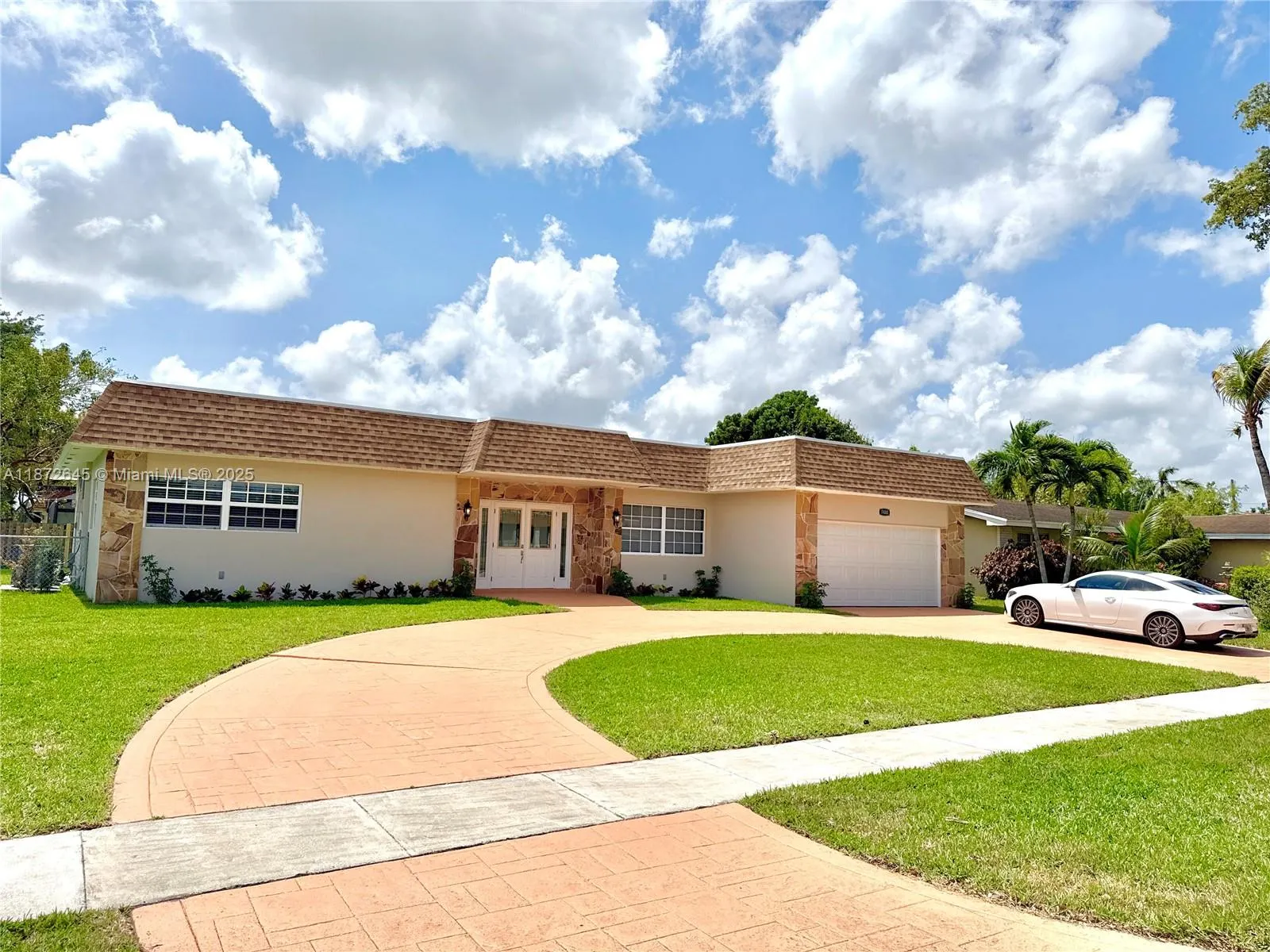 7480 NW 14th St