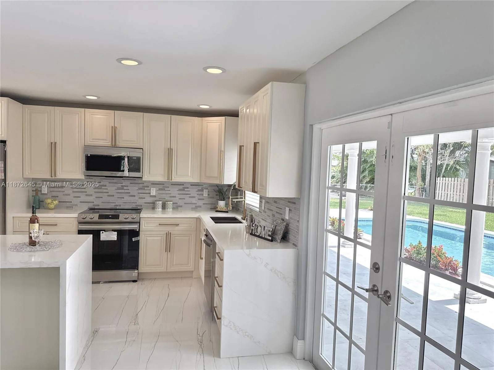 7480 NW 14th St