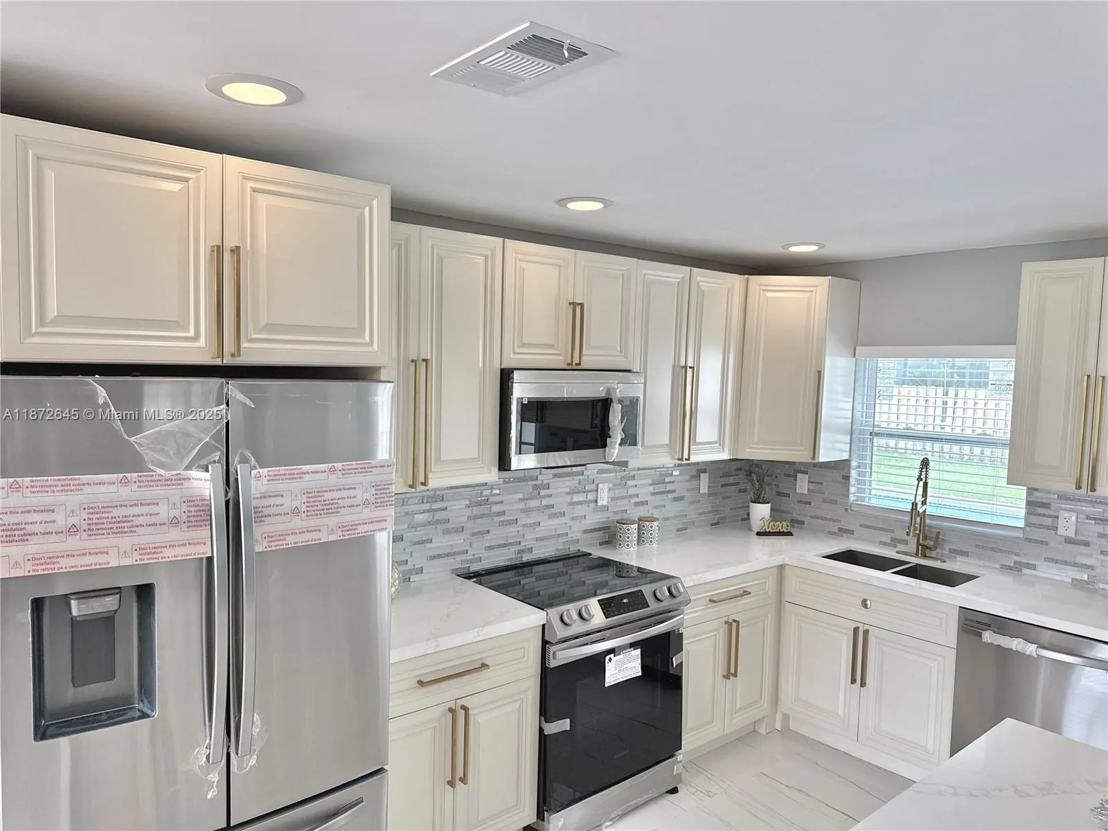 7480 NW 14th St