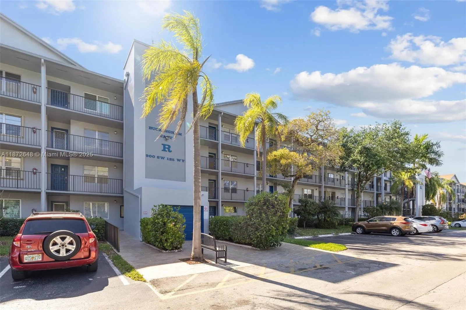 900 SW 125th Way, #412R