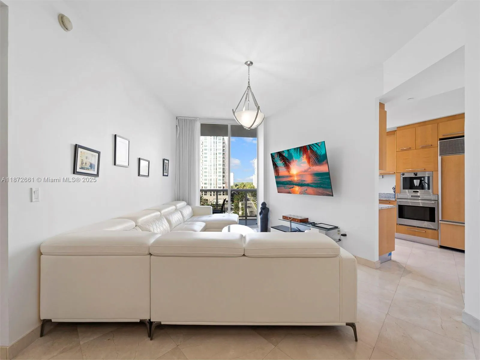 15901 Collins Ave, #405