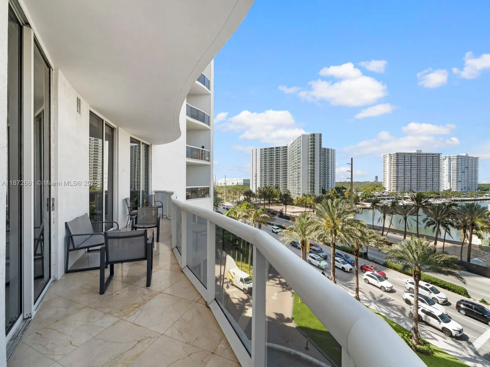 15901 Collins Ave, #405