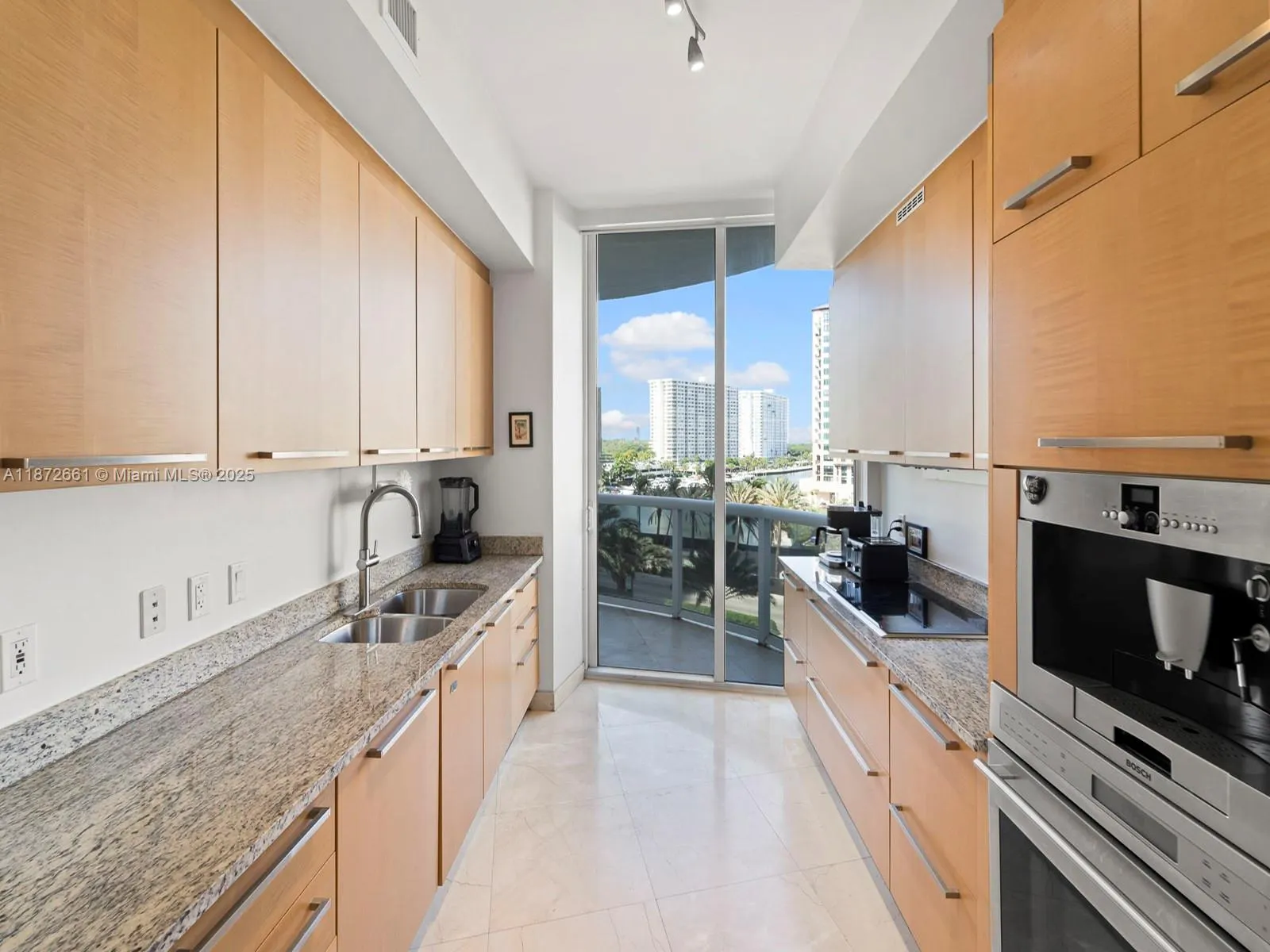 15901 Collins Ave, #405
