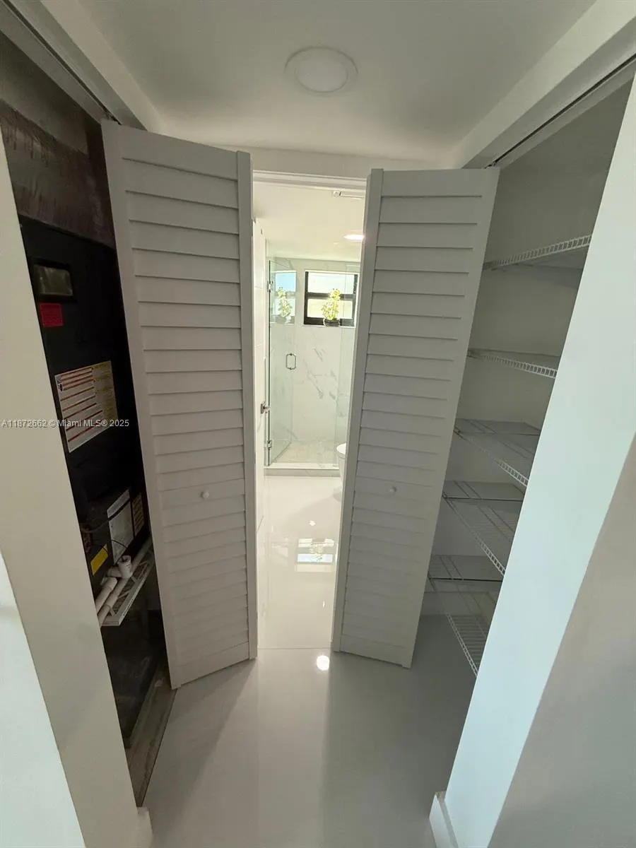 7125 Bay Dr, #308