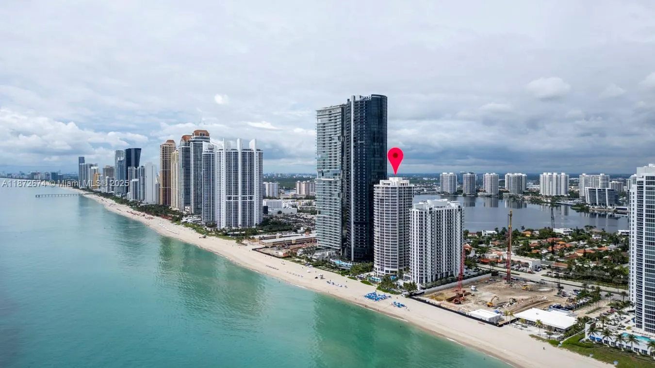 18671 Collins Ave, #604